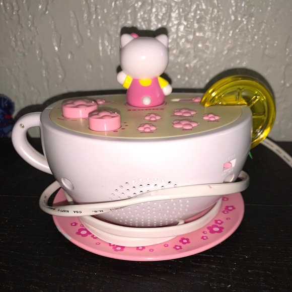 < Vintage Hello Kitty Tea Cup Alarm Clock & Night Light > - Picture 3 of 4